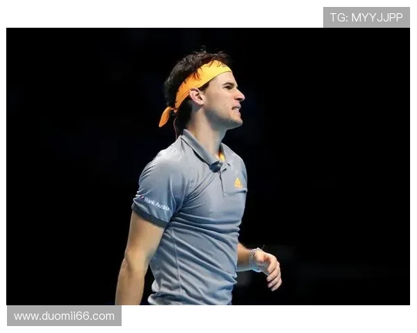 澳网男单焦点战：多米尼克·蒂姆首轮比赛直播进行中