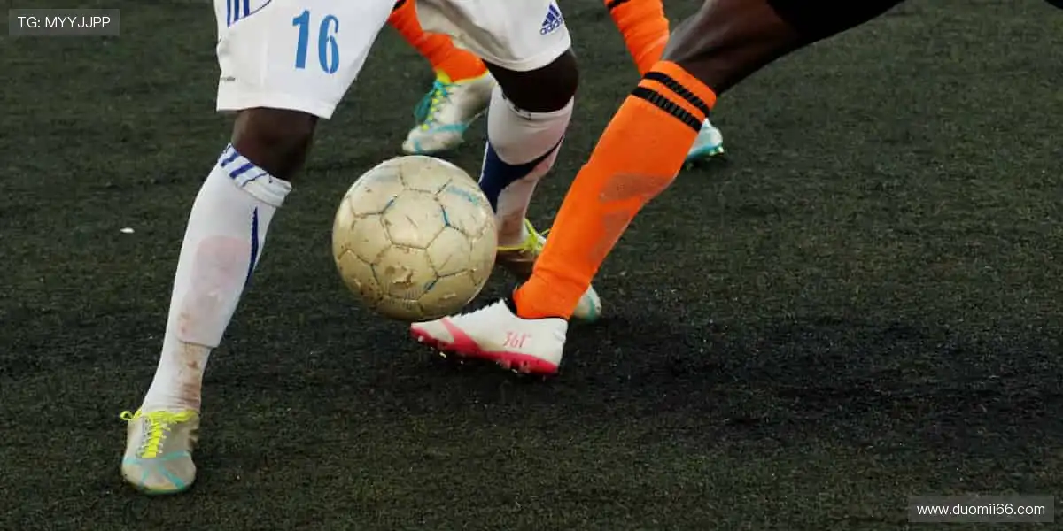 📱 实时互动，畅聊赛事！💬